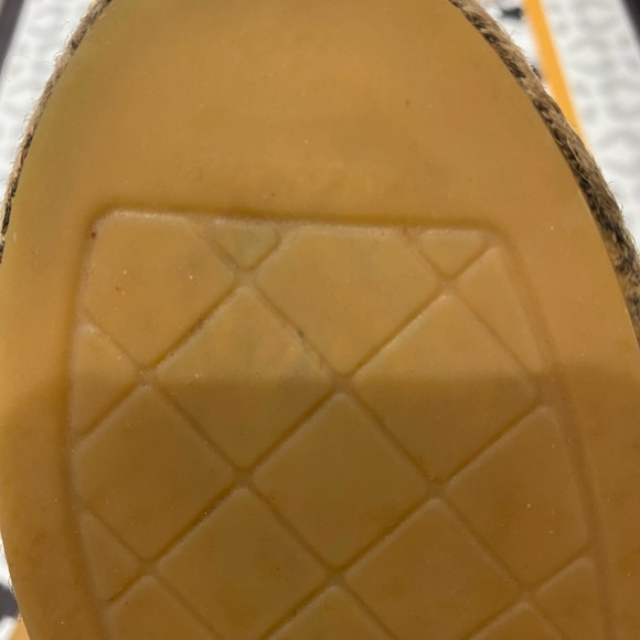 Chanel espadrilles - Picture 4 of 10